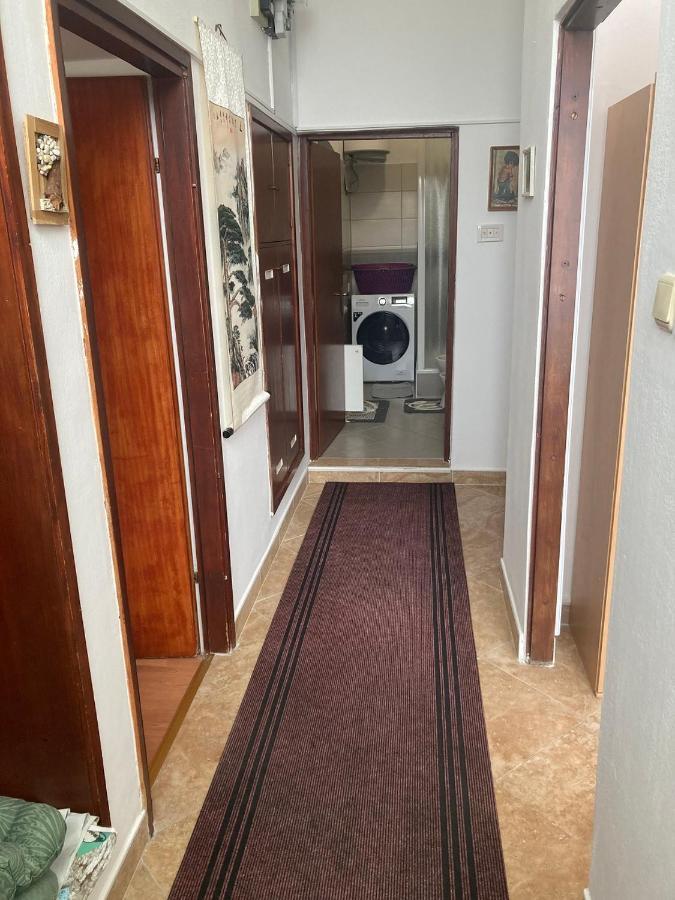 Apartment La Mar Пула Екстериор снимка