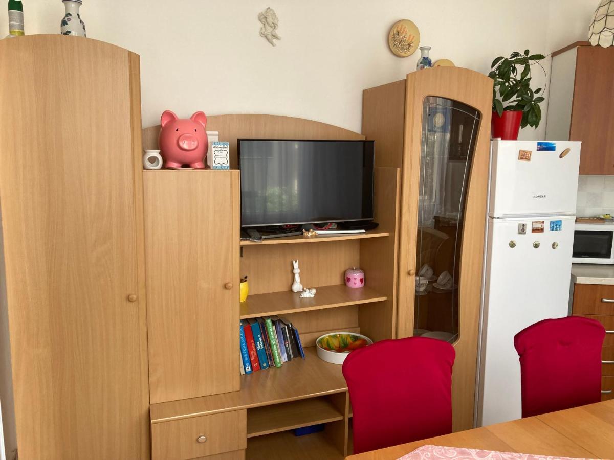 Apartment La Mar Пула Екстериор снимка