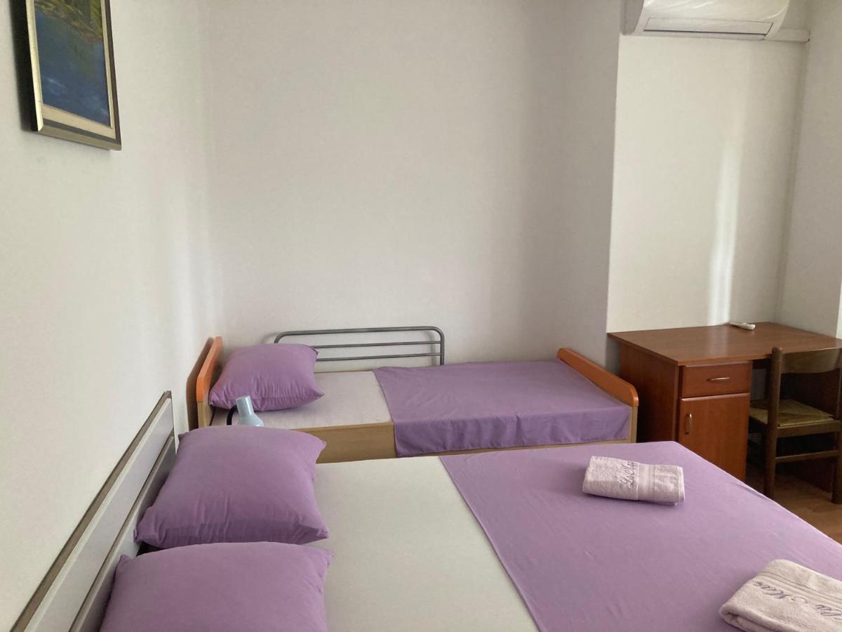 Apartment La Mar Пула Екстериор снимка